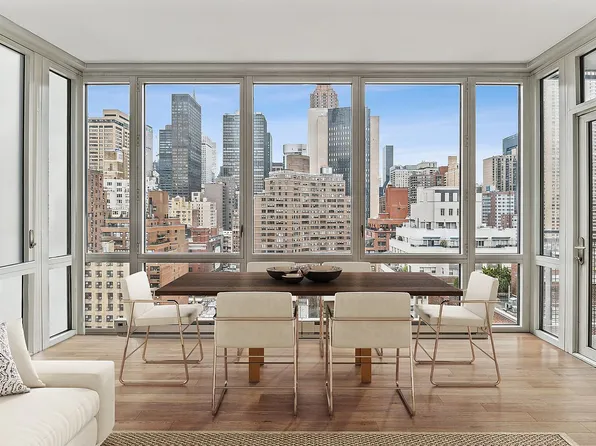 225 E 34th St APT 14J, New York, NY 10016