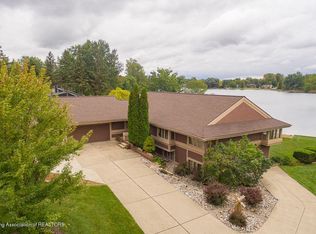 9103 W Scenic Lake Dr, Laingsburg, MI 48848