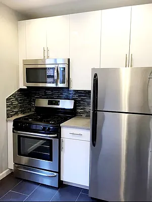 Rented by Oxford Property Group | media 18