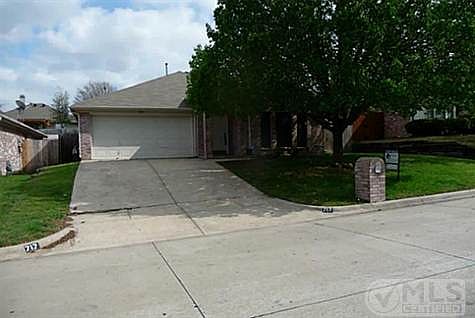 2nd image of 717 Carette Dr