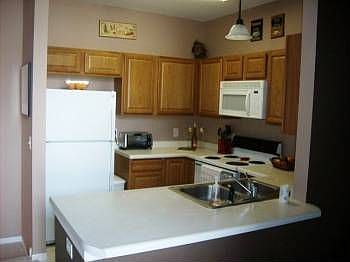5th image of 697 Kingfisher Ln APT H