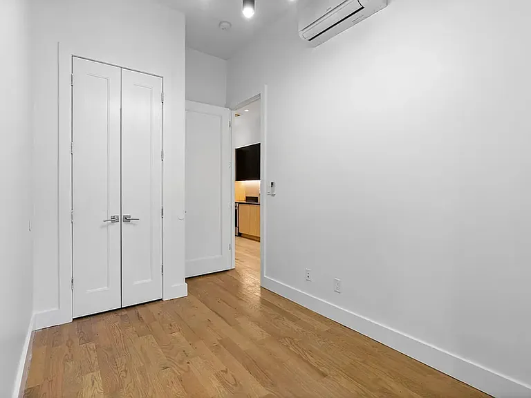 242 W 132nd St #2B — Photo 7