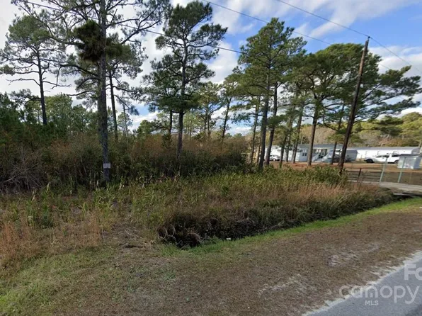 130 Canton St, Newport, NC 28570