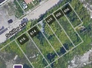 606 Schiller Ave, Saint Louis, MO 63147