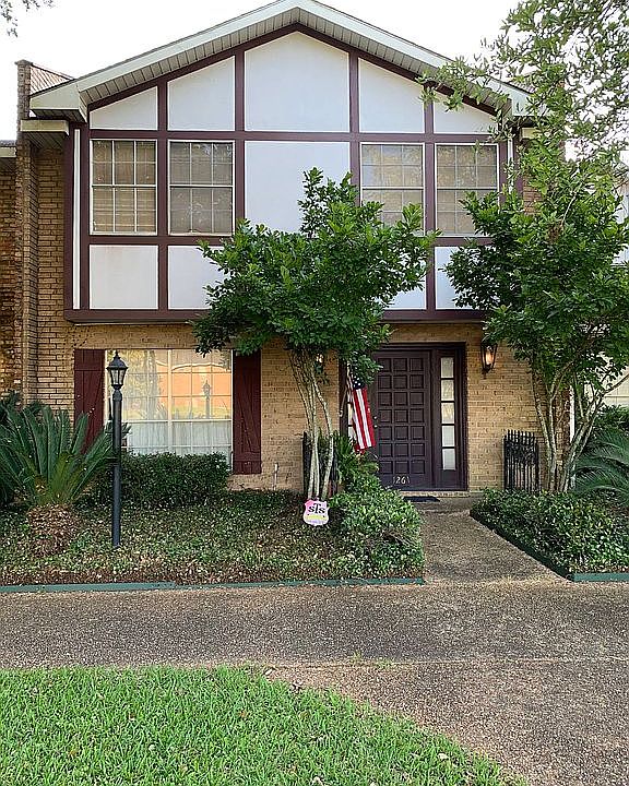 Townhome
1261 Heyman Lane