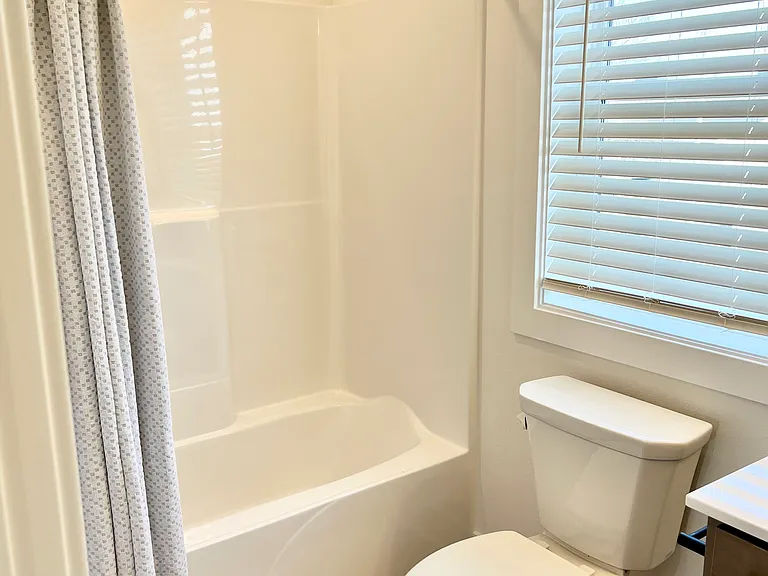 109 Cedar Dr — Photo 11
