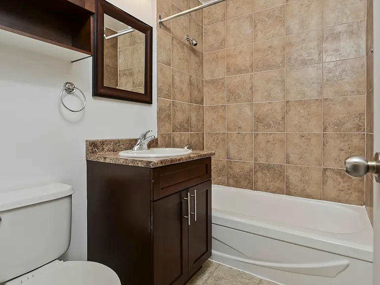433 Edison Ave #216 — Photo 14