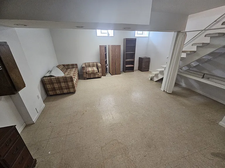 25 Dickinson Ave #H — Photo 10