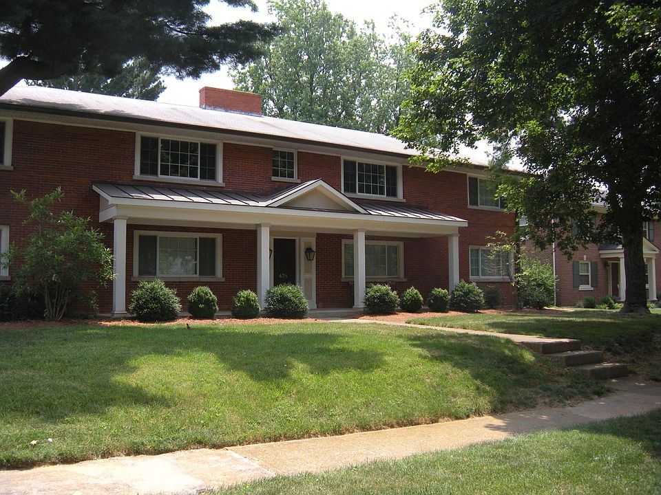 The apartment that's available is the top right. The large window is in the living room and the corner window is the front bedroom.