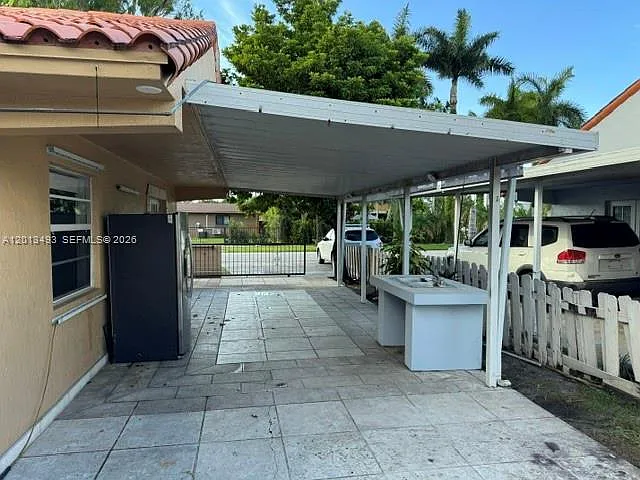 7599 W 4th Ct — Photo 8