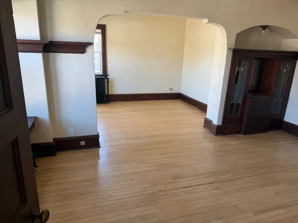 815 E Locust St, 815 E Locust St, Milwaukee, WI 53212