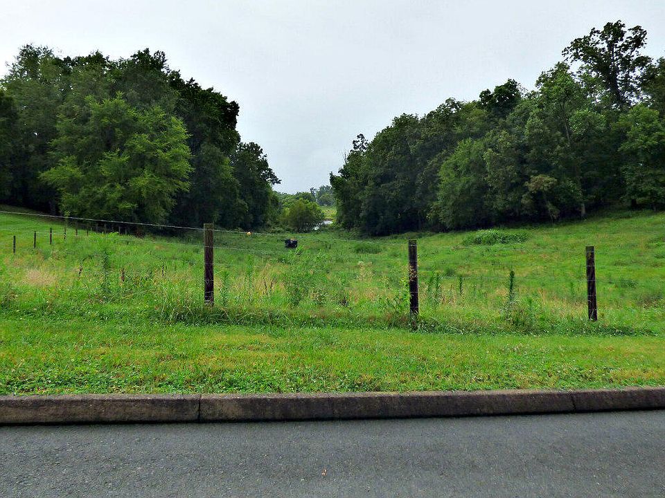 1st image of LOT 4 Stonehenge Way