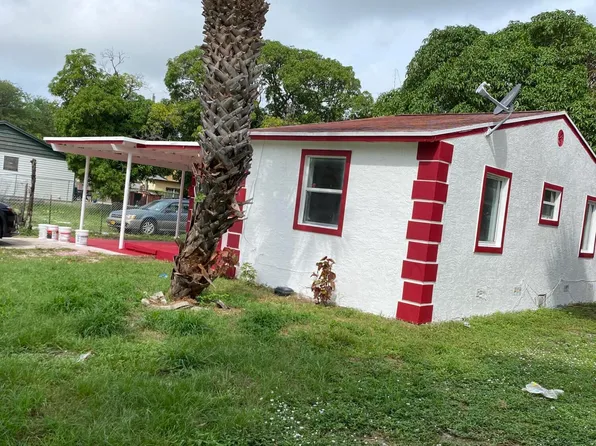 707 45th St, West Palm Beach, FL 33407