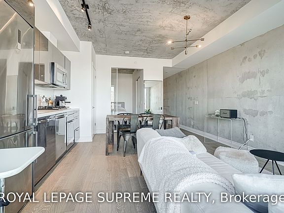 5th image of 608 Richmond St #719