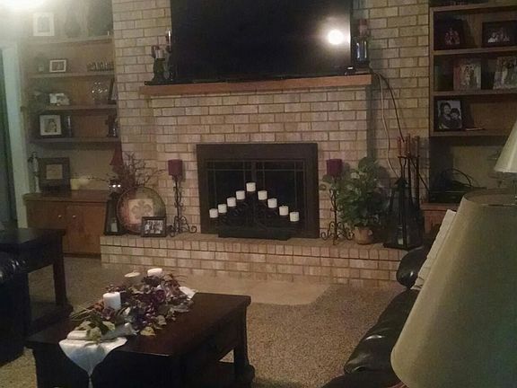 fireplace/living area