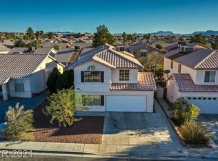 6281 Back Woods Rd, Las Vegas, NV 89142