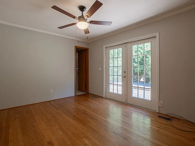 3140 Georgia St — Photo 14