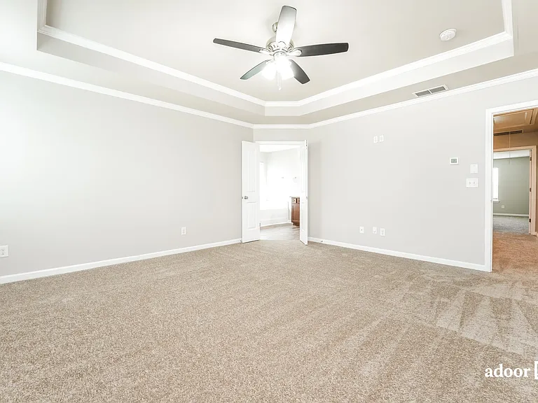 1327 Bass Ln — Photo 8