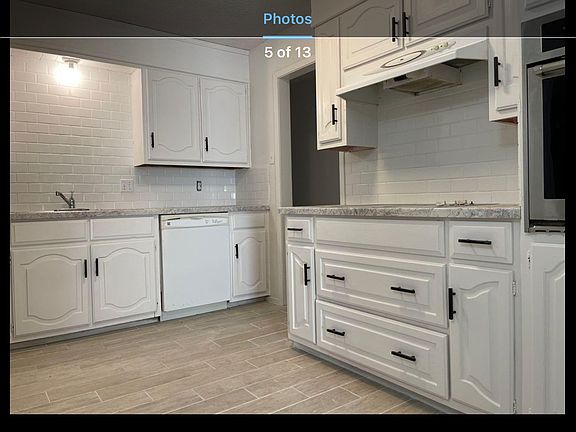 3rd image of 300 Cedarwood Ln