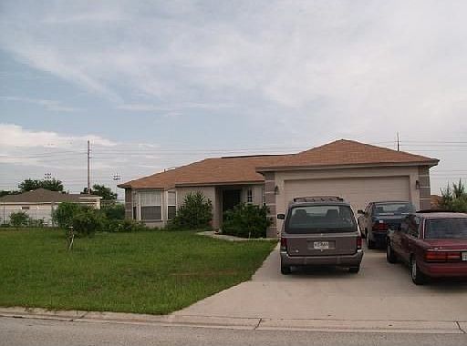 1st image of 228 Arlington Loop