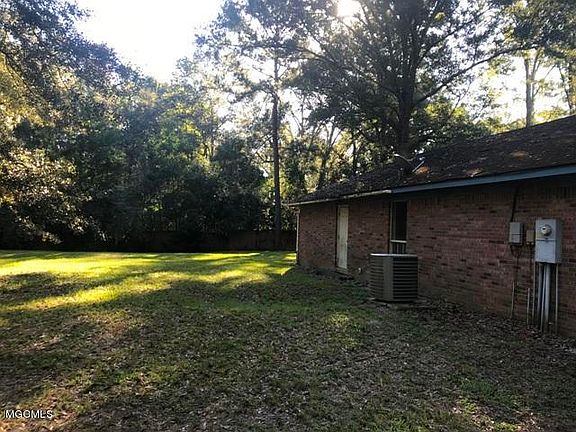 3rd image of 4628 Breland Rd