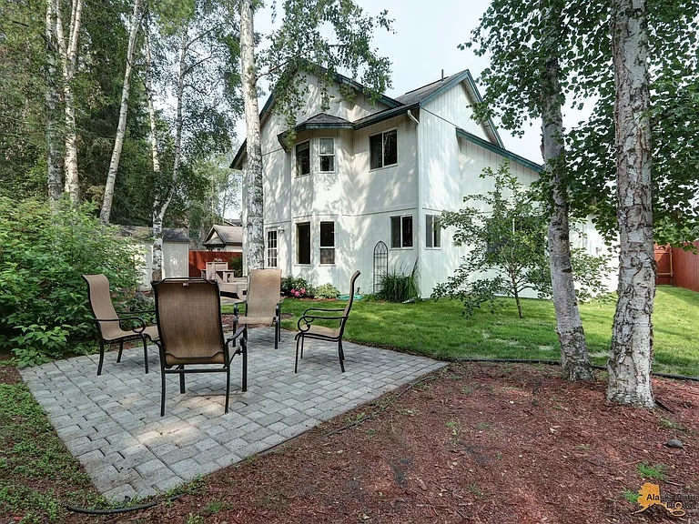 12761 Rivulet Cir — Photo 13