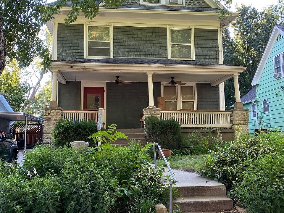 1st image of 3821 Bell St APT 2
