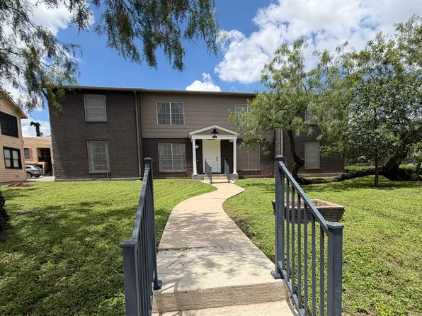 175 Harrigan Ct APT 3, San Antonio, TX 78209