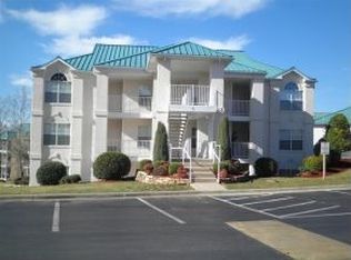 200 Meadow Rdg #4, Branson, MO 65616