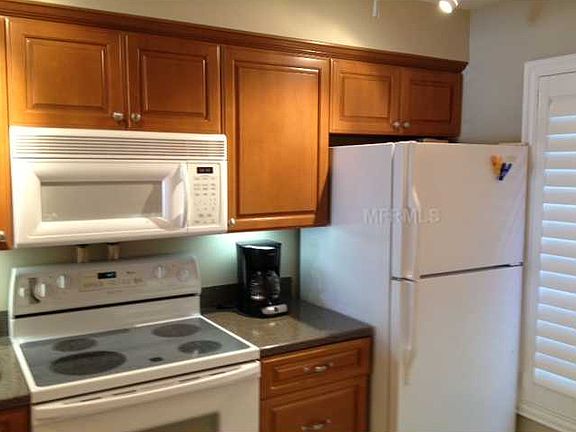 3rd image of 6158 Palma Del Mar Blvd S APT 106