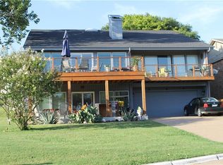 413 Yacht Club Dr, Rockwall, TX 75032