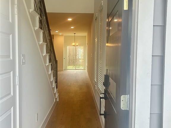2nd image of 16555 Oasis Glade Dr