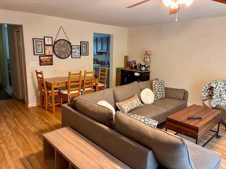 10705 Greta Lynn Ct #1