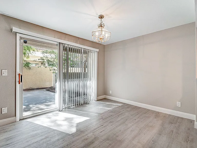 2641 Golden Sands Dr — Photo 5