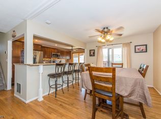 14 Collingswood Pl, Flanders, NJ 07836