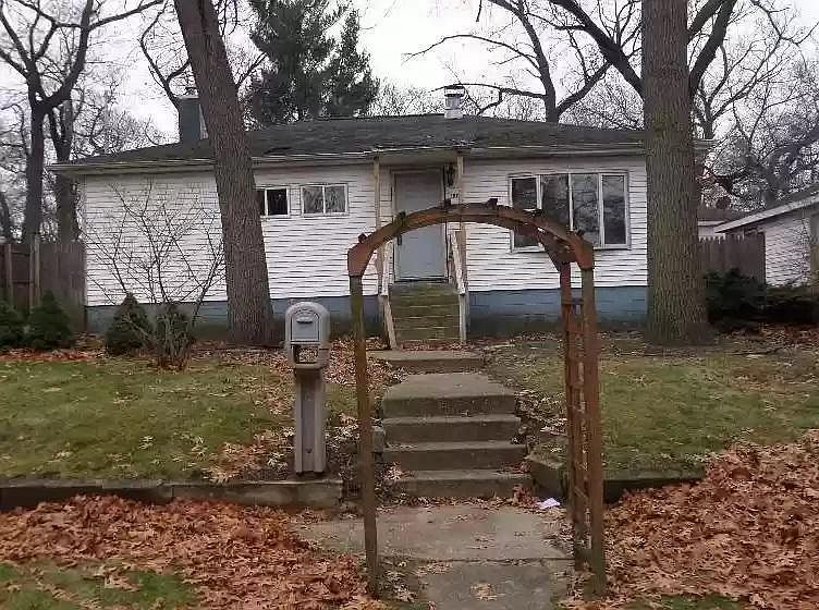 1st image of 1811 E 28th Ave