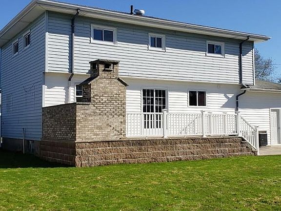 2nd image of 169 Alva St