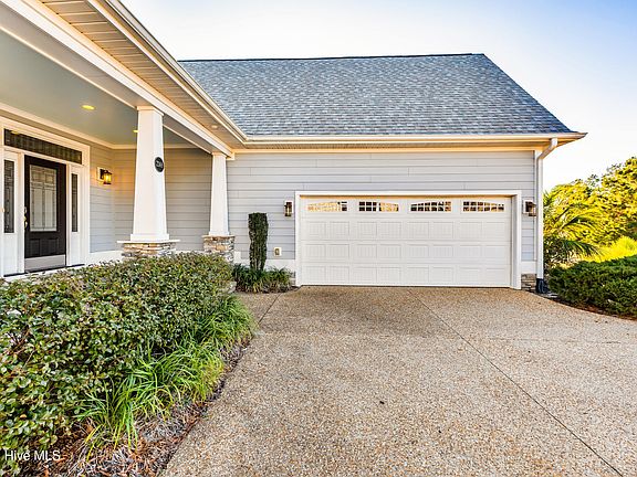 4th image of 2369 Red Birch Trail NE