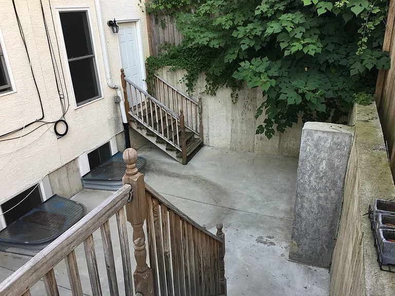 4128 Chester Ave #1R — Photo 20
