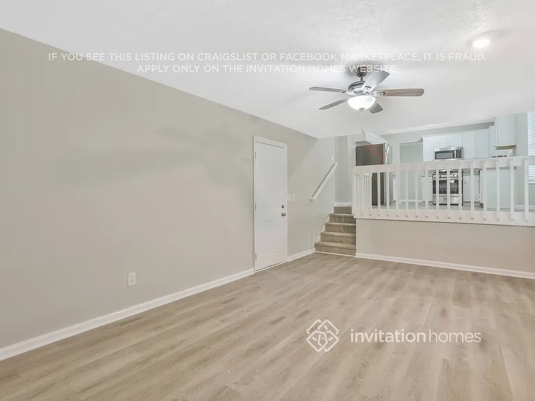 690 Greenhedge Dr — Photo 11