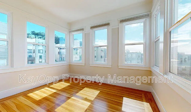 769 18th Ave — Photo 26