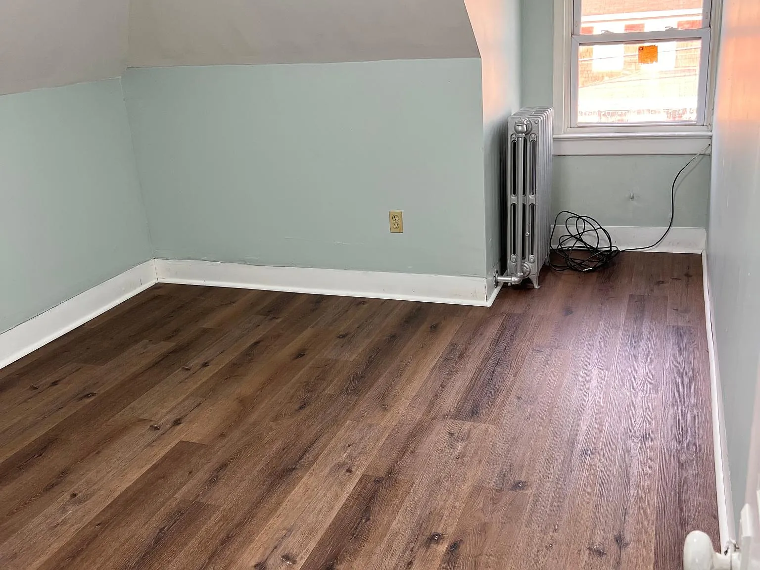 2442 Freemansburg Ave — Photo 3