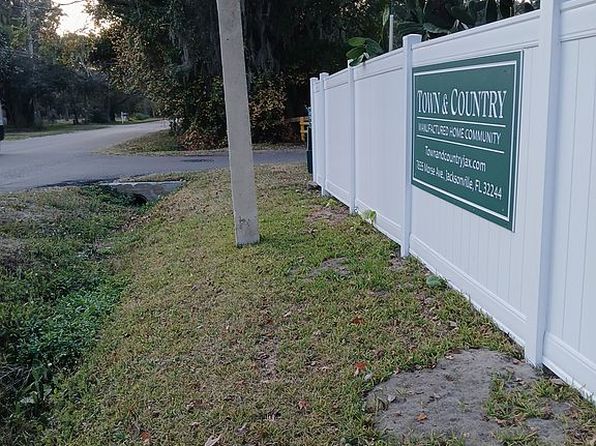 7835 Morse Ave Lot 10