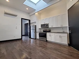 Rented by Sunshine Management Group, LLC
