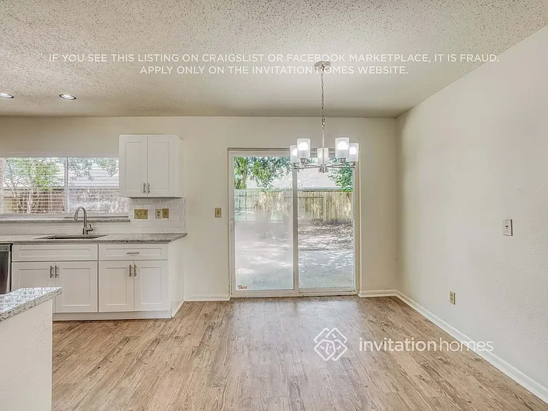 22614 Powell House Ln — Photo 6