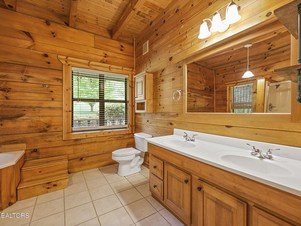 34th image of 610 Towee Falls Rd