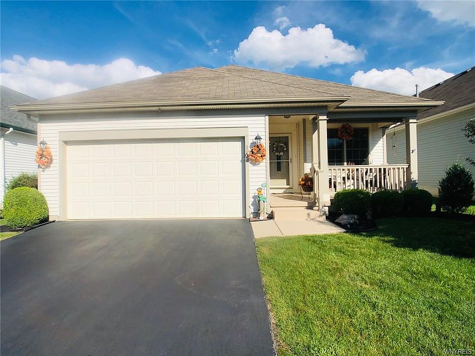 1st image of 11 Allie Ln