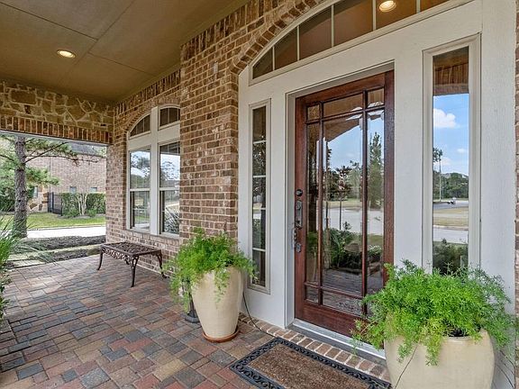 5th image of 138 N Almondell Cir