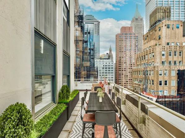 99 John Street 2203 image 3 of 28