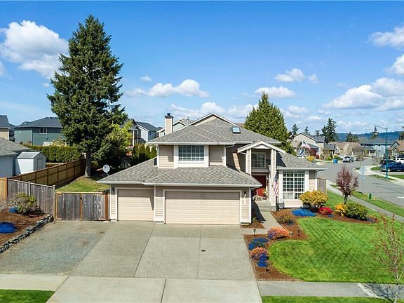 2nd image of 3927 15th Ave SE